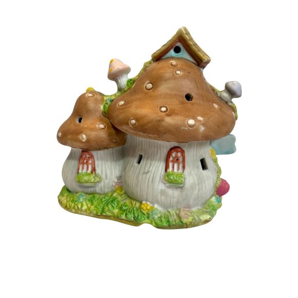 Vintage Ceramic Mushroom Easter Village House Hand-Painted Foster Iggy Swallow B - Picture 3 of 7